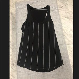 Lululemon Women’s tank